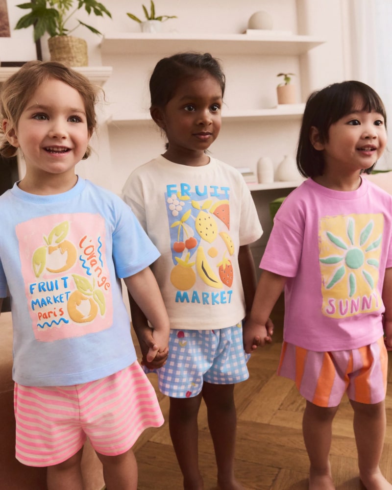 CHILDRENS' PAJAMAS