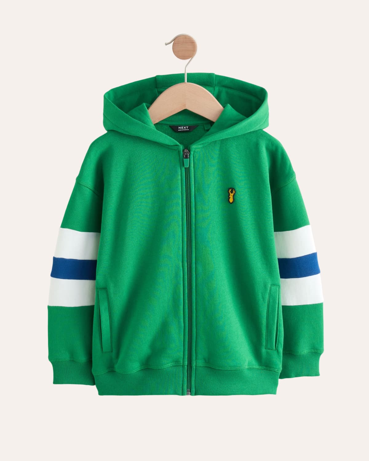 JACKETS & CARDIGANS_06