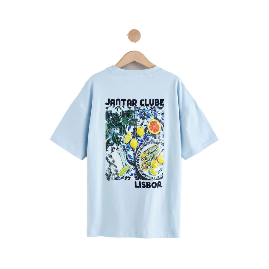 VIRŠUTINĖS IR MARŠKINĖLIAI